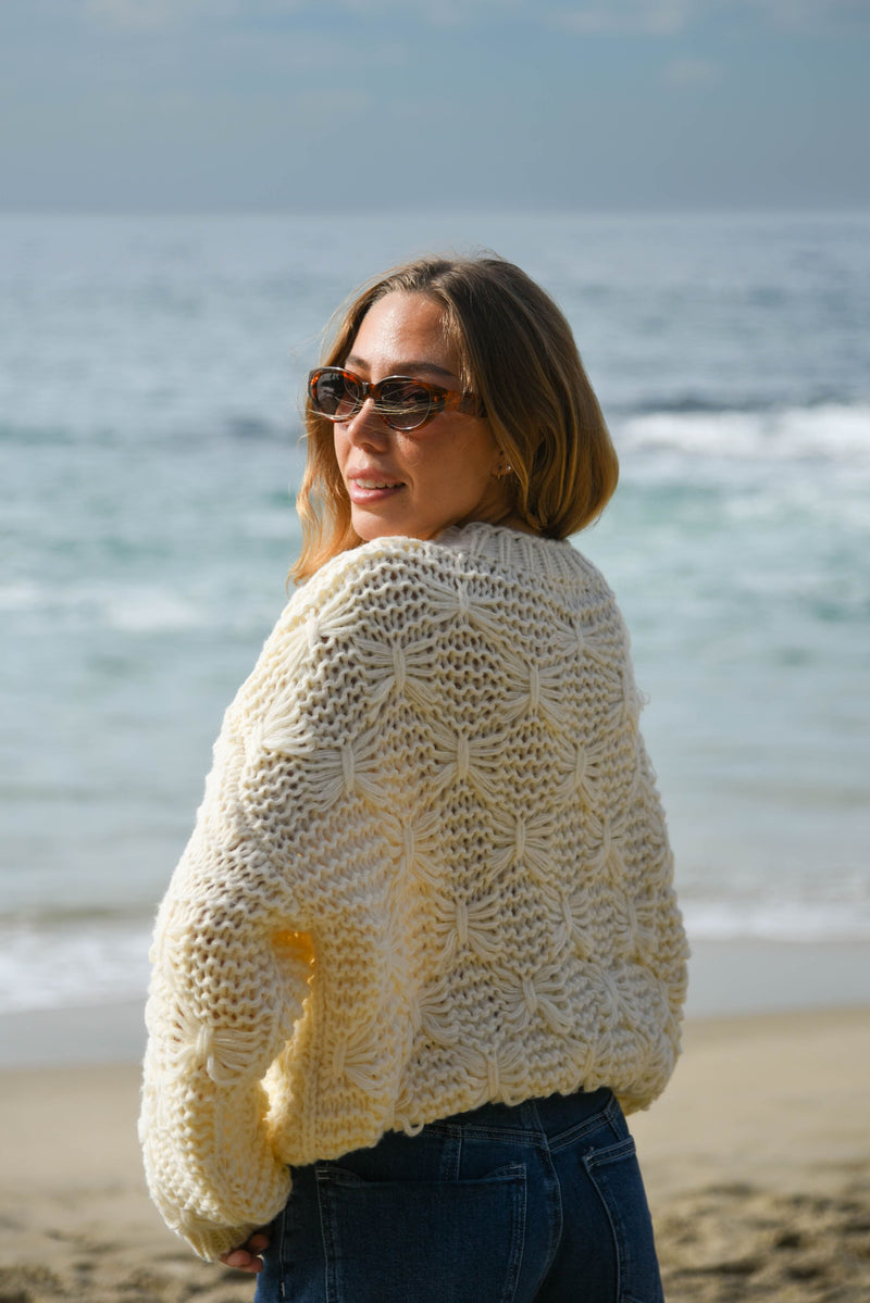 womens cream chunky knit sweater 
