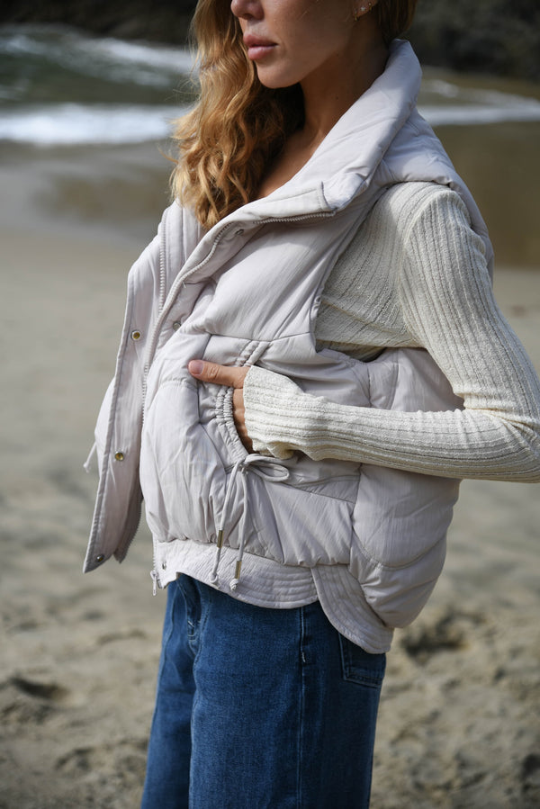 womens trendy cream puffer vest 