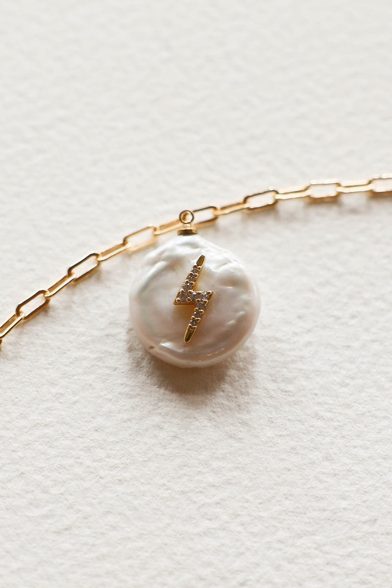 Lightning Pearl Charm GF – AMĒNAH