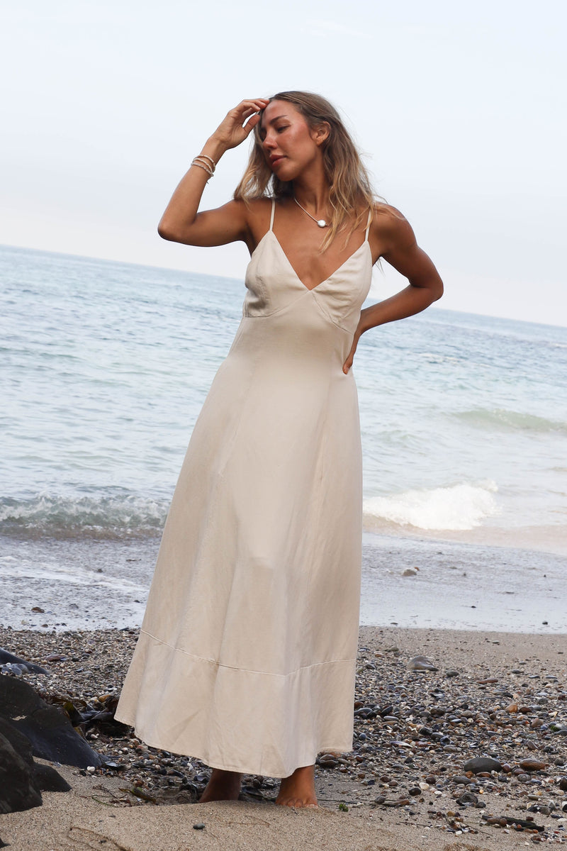 Island Linen Maxi Dress