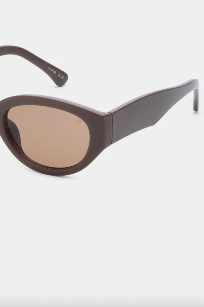Winnie Sunnies - Chocolate