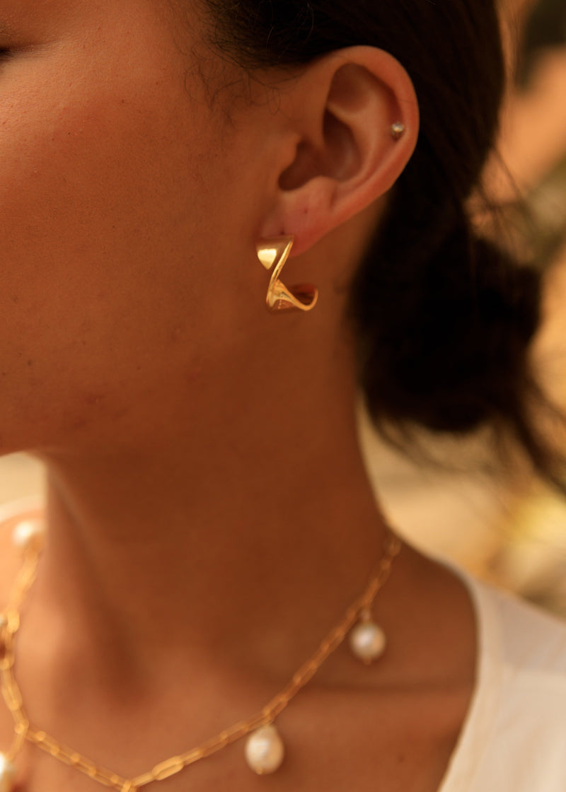 Thick Pinched Hoops - 14k GF