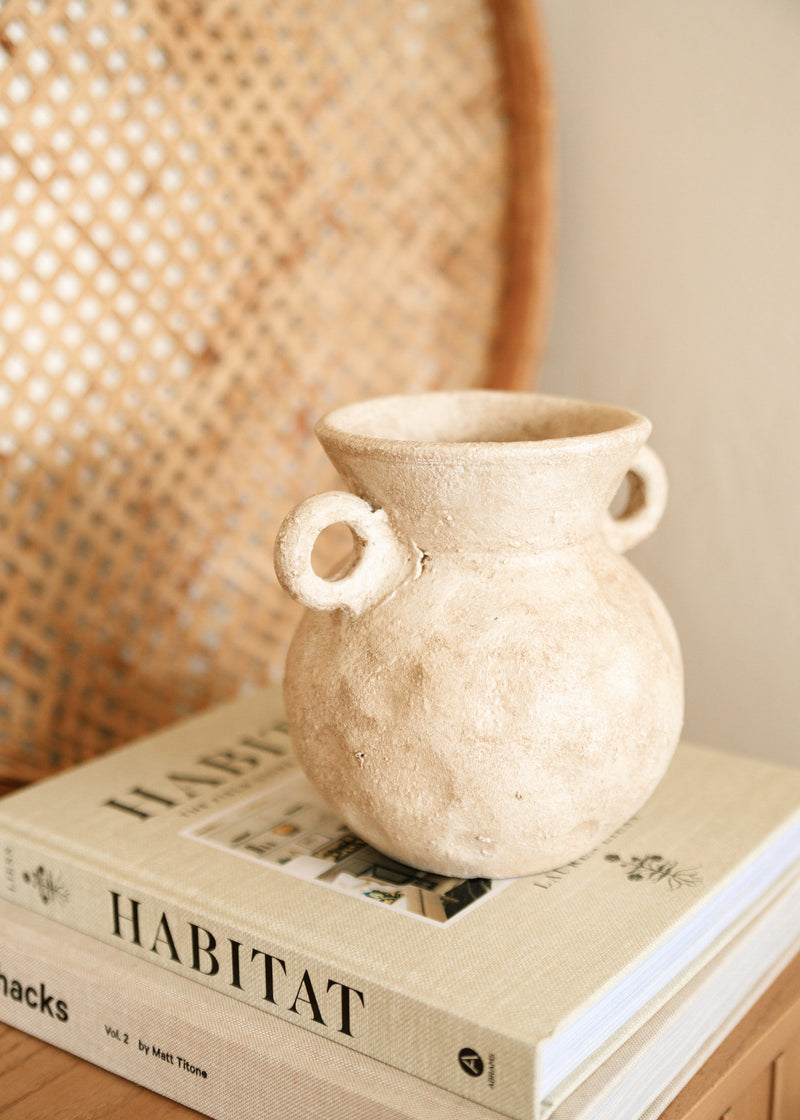 binx neutral distressed small vase