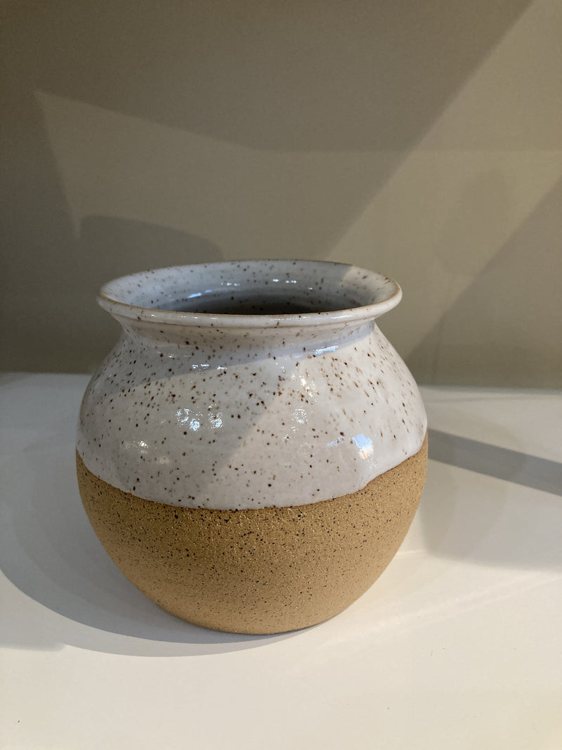 speckle clay short vase