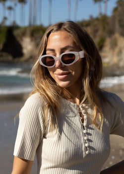 le specs gymplastics eco sustainable sunglasses