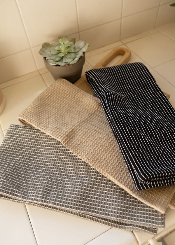 waffle weave cotton towel